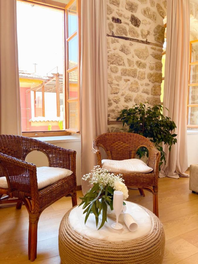Bohemian Boutique Suites Влёра Экстерьер фото